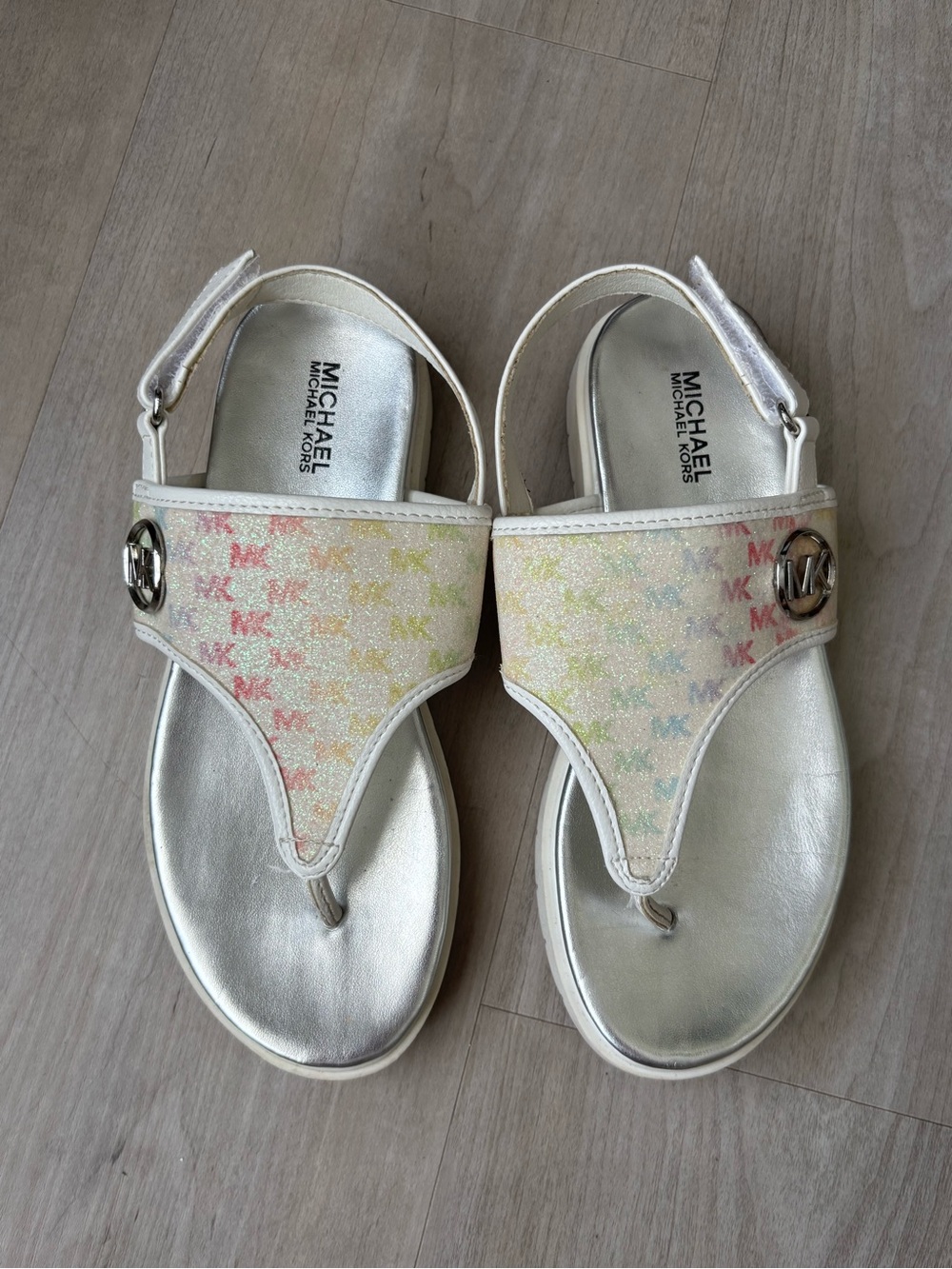 Micharl Kors Colorful Glittery Summer Beach Girl’s Sandals Size 2